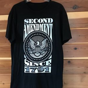 HOST PICK America shirt thank you @lavendar_hunter 🌺👍🥰